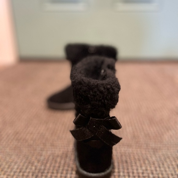 Jumping beans boots. Practically brand new. - Picture 3 of 3